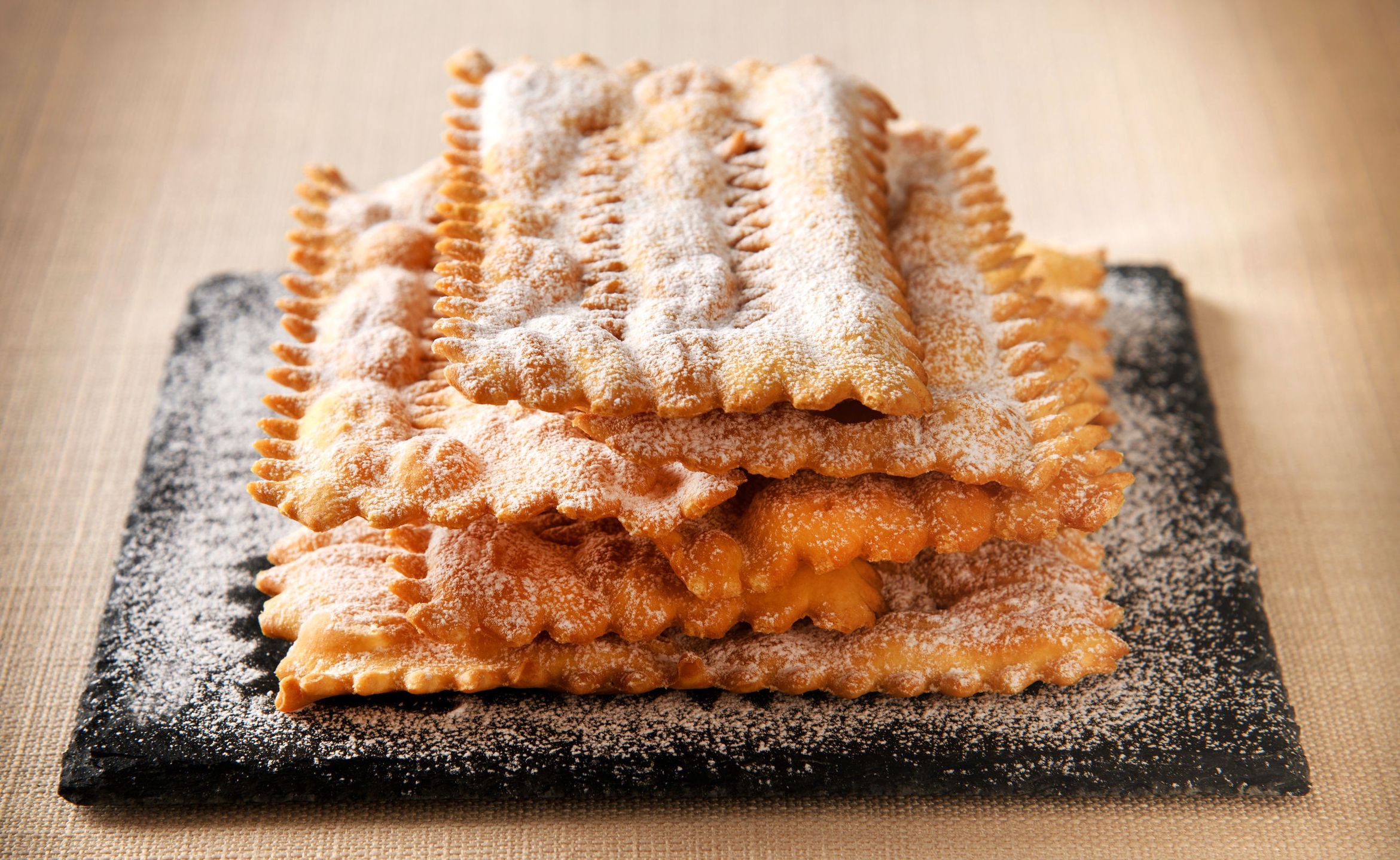 Cenci, chiacchiere