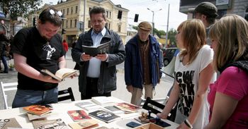 Lublin: Budki na... książki? Miasto o krok od literackiej rewolucji