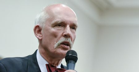 Janusz Korwin-Mikke odpowiada Lewicy na wniosek do Komisji Etyki Poselskiej. "Trudno, za komuny siedziałem dłużej"