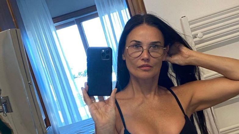 Demi Moore chwali się figurą