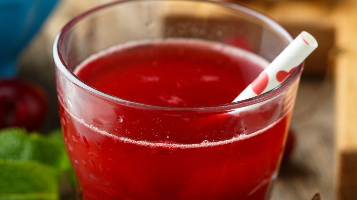 Szklanka soku wiśniowego może pomóc zasnąć 