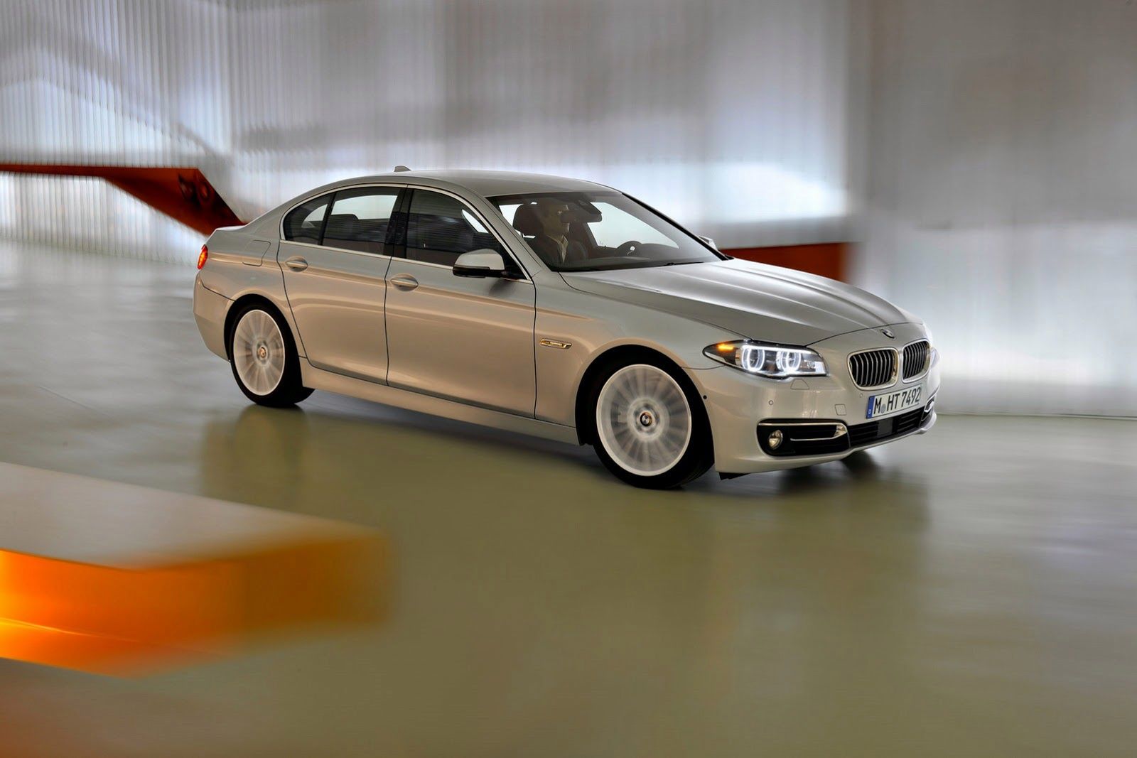 2014 BMW Serii 5 Sedan, Touring, Gran Turismo [galeria] 14