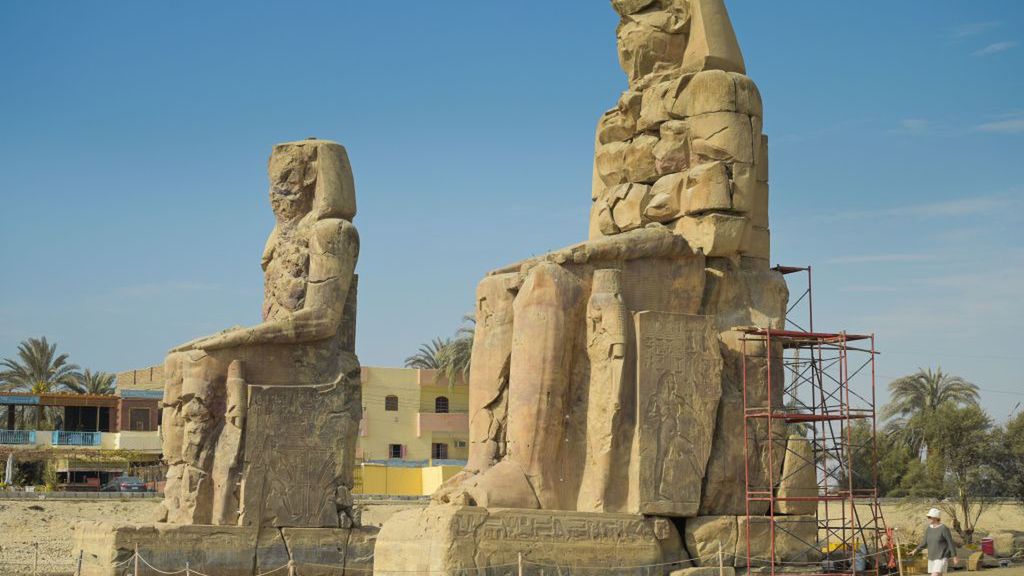 Odnawianie gigantycznych posągów zajęło dwie dekady 