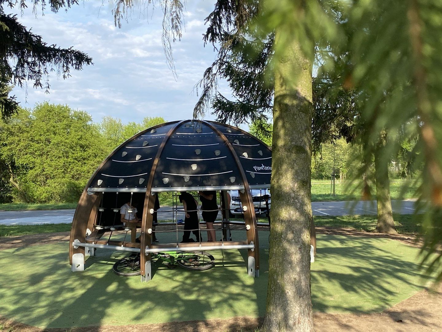 Planetarium dla dzieci na lotnisku