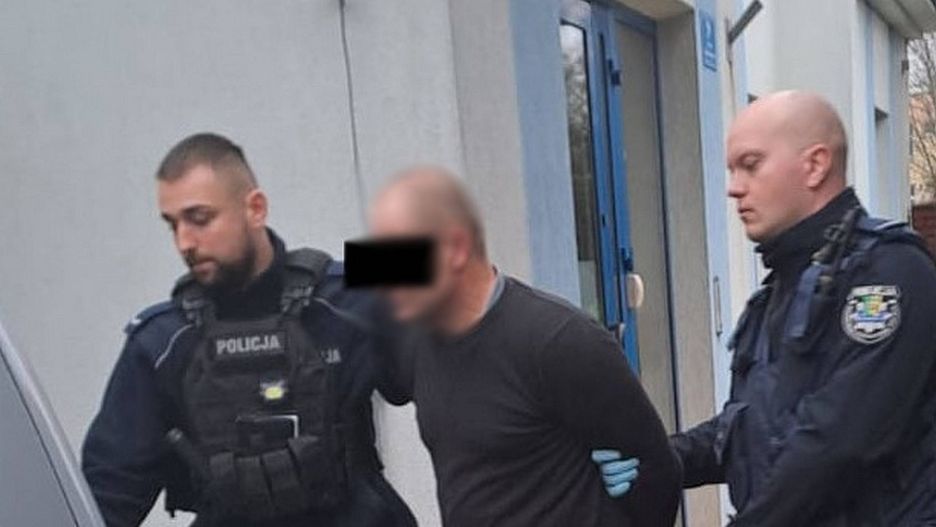 Wpadł z powodu spalonych w piekarniku udek