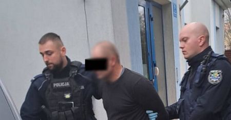 Pijany robił kolację. Spalone udka zaprowadziły go do aresztu