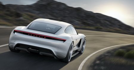 Porsche Mission E trafi do produkcji!