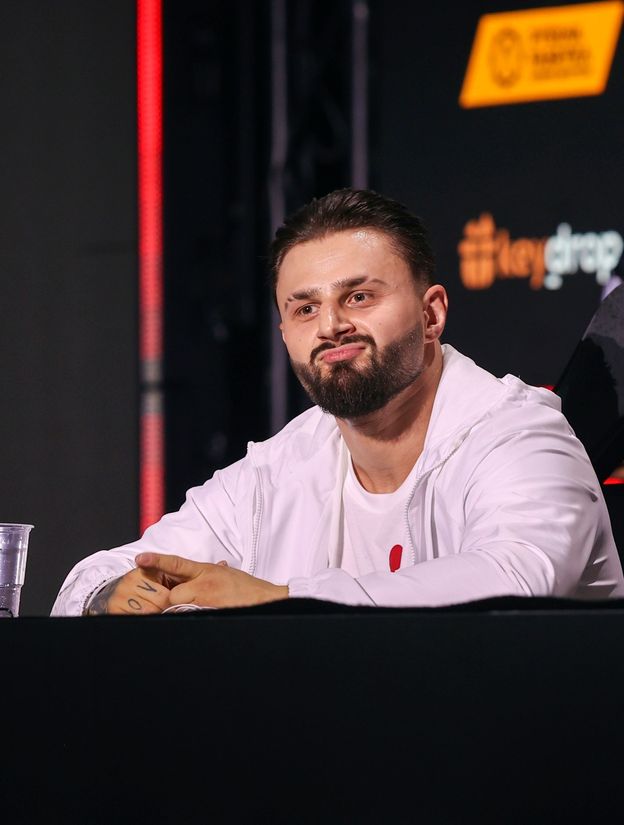 TYLKO NA PUDELKU: Krzysztof Stanowski odcina się Amadeuszowi Ferrariemu: "Nie będę polemizować z LUDŹMI Z MARGINESU"