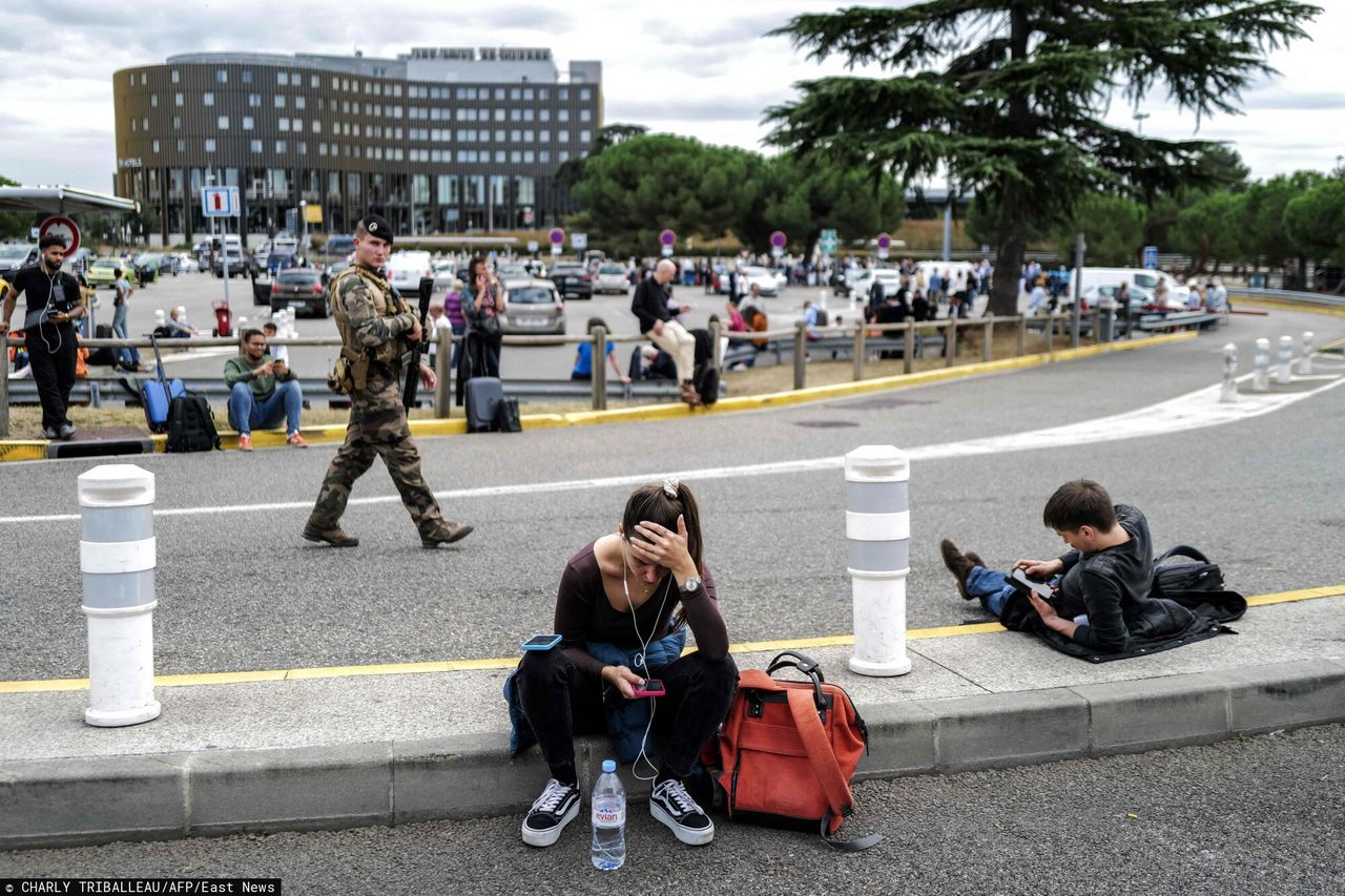 13-latek 380 razy paraliżował Francję. Wyjaśnienie załamało policjantów