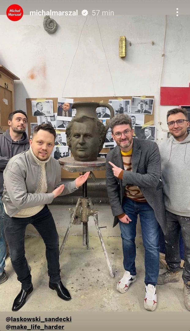 Statuetka dla Przemysława Czarnka