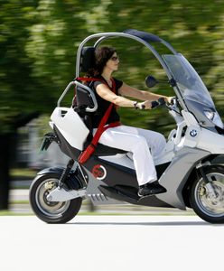 BMW C1 wraca? Niemcy patentują nowy zamknięty skuter