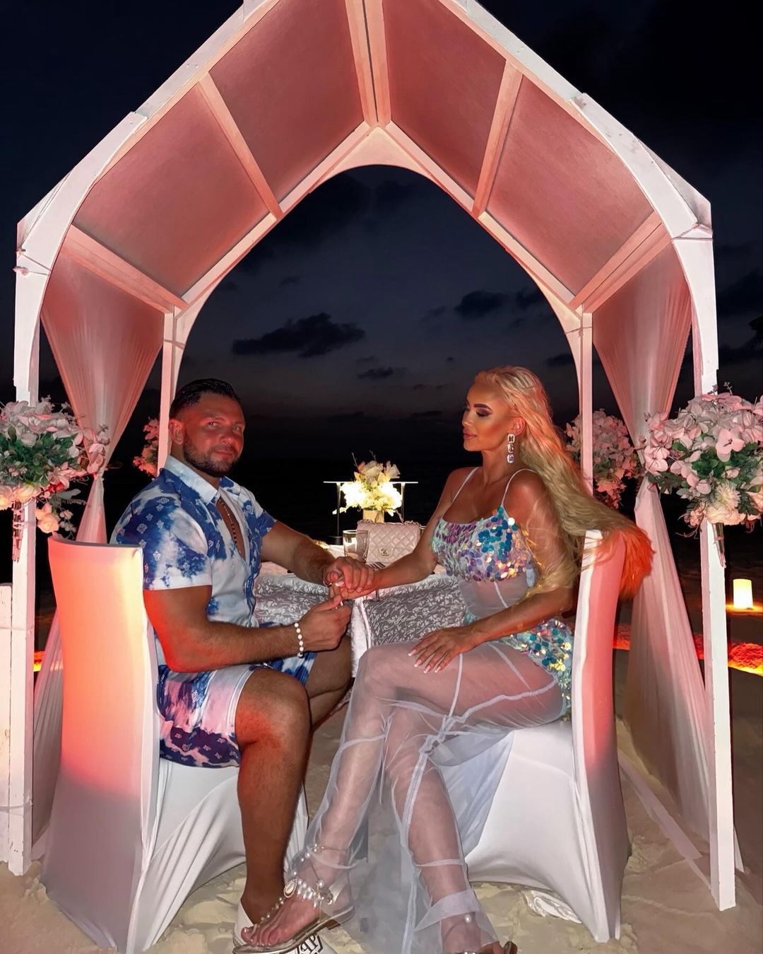 Izabela Macudzińska bawi się na Malediwach 