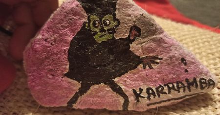 Warszawa. Kamienie jak malowane. Tajemnicza akcja #kamyczki ogarnia całą Polskę