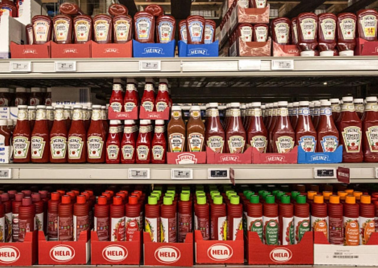 Analizujemy składy keczupów. Które są najlepsze, a które lepiej sobie odpuścić? Dietetyk komentuje
