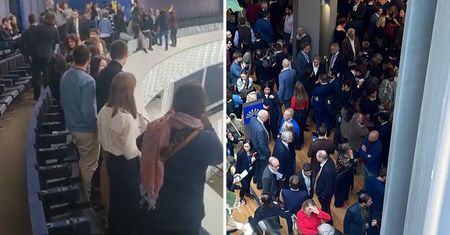 Krzyki w PE. Ewakuacja europosłów z sali