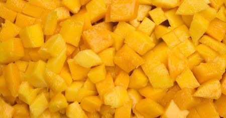 Zajadaj garściami. "Owoc bogów" pomaga chudnąć