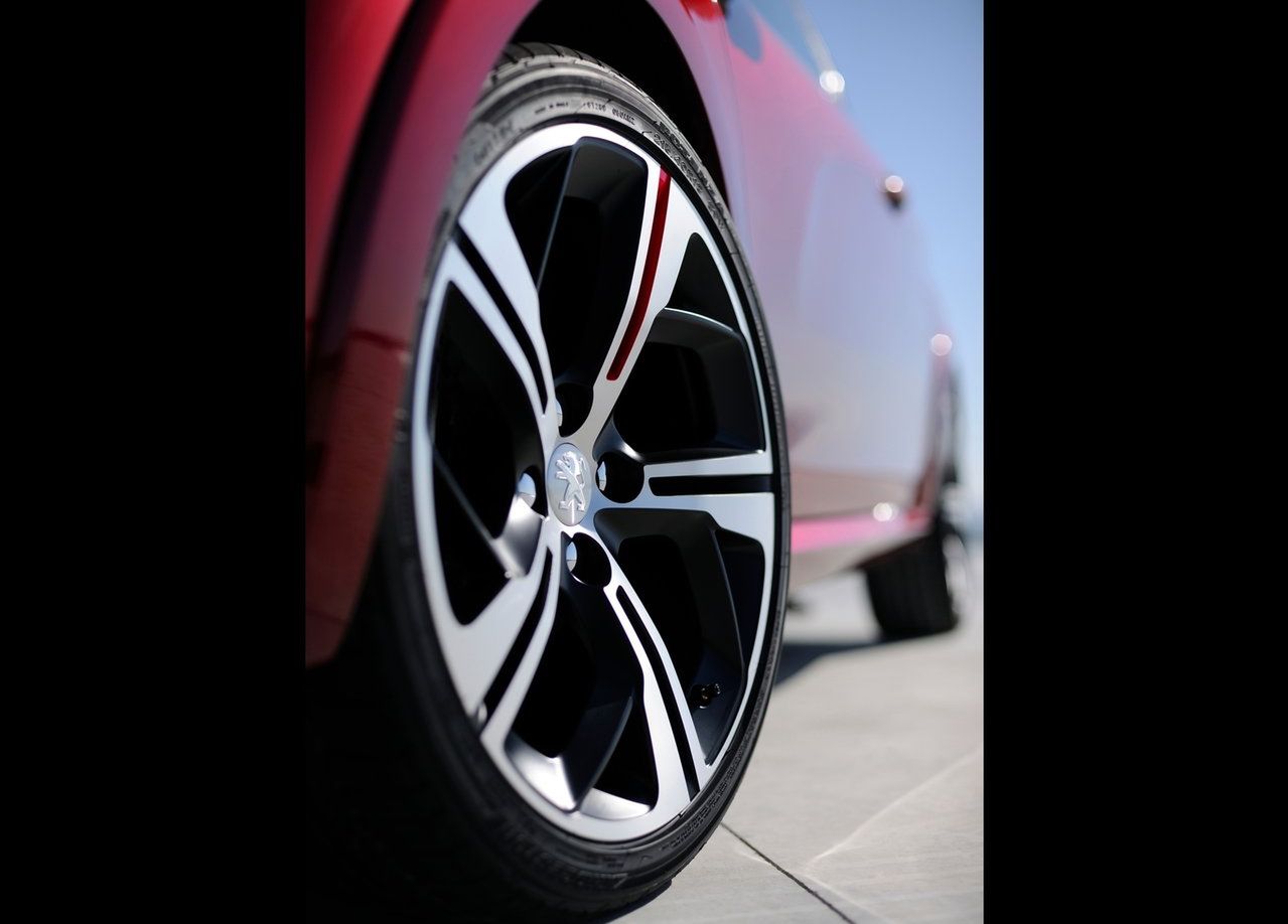 Peugeot 208 GTI Concept