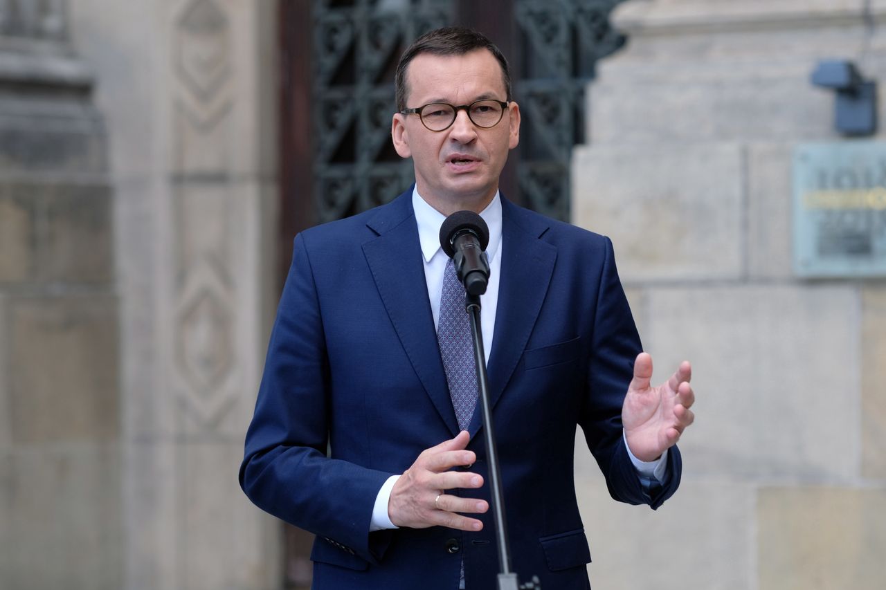 Białoruś. Premier Mateusz Morawiecki po spotkaniu z klubami parlamentarnymi