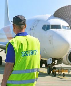 Pilot zgubił tablet, pasażerowie uwięzieni w samolocie. Wściekłość na warszawskim lotnisku