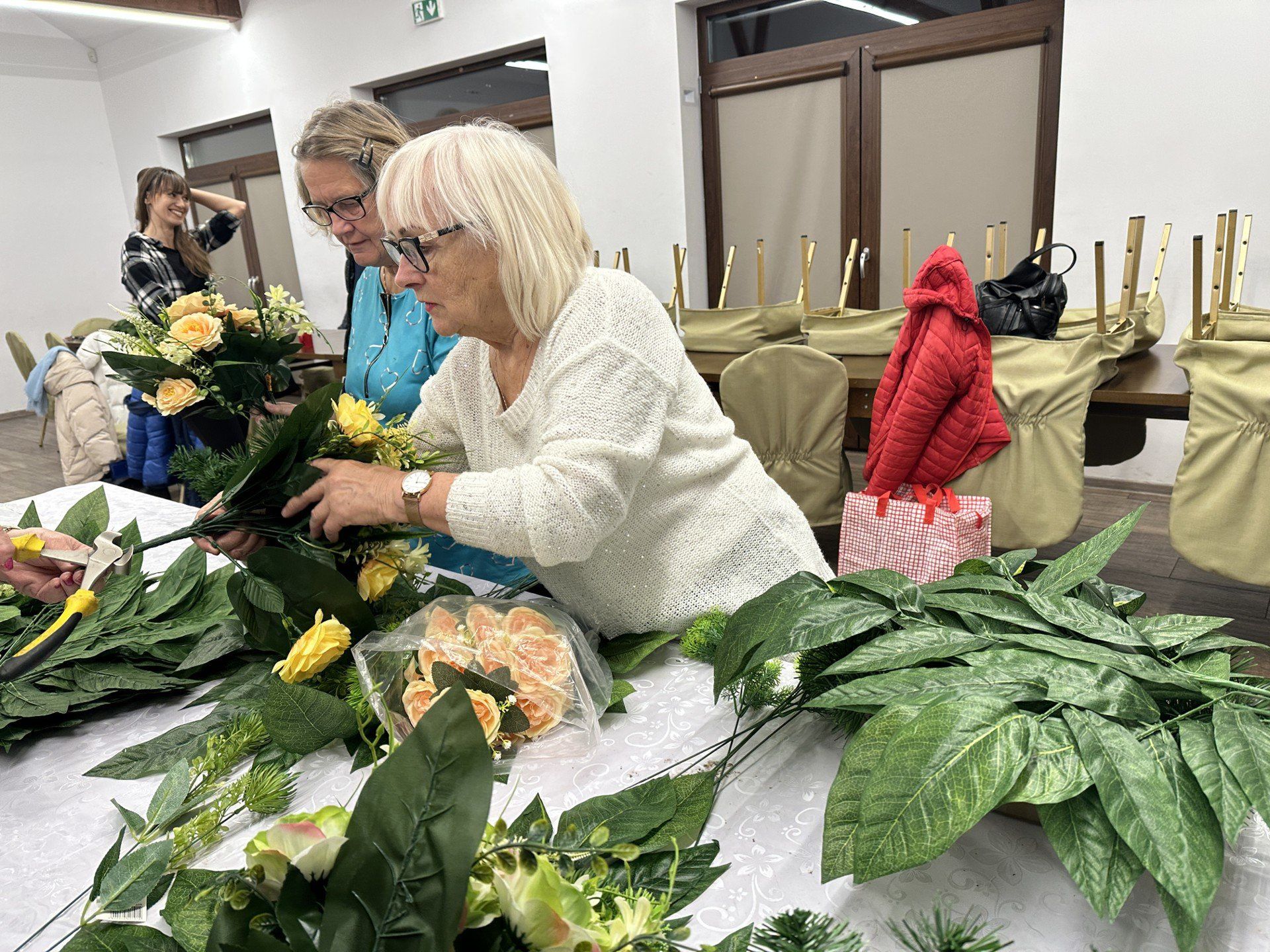 KGW &#34;BoroWianki&#34; z gm. Grudziądz wykonywały kompozycje nagrobne