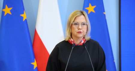 Zamrożenie cen gazu na 2023 r. Minister Moskwa: nie będzie progu dochodowego