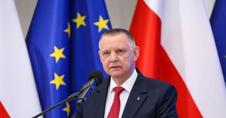 Odniósł się do plotek o starcie w wyborach. Konkretna deklaracja Banasia