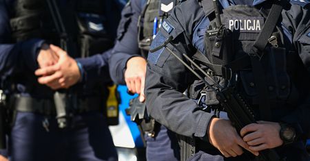 Miał postrzelić policjantów. Jest decyzja w sprawie 48-latka