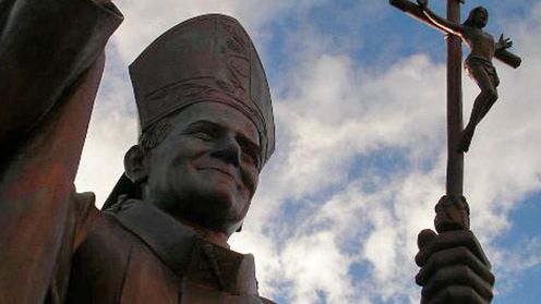 Zostali zhakowani, bo nabijali się z Jana Pawła II 1