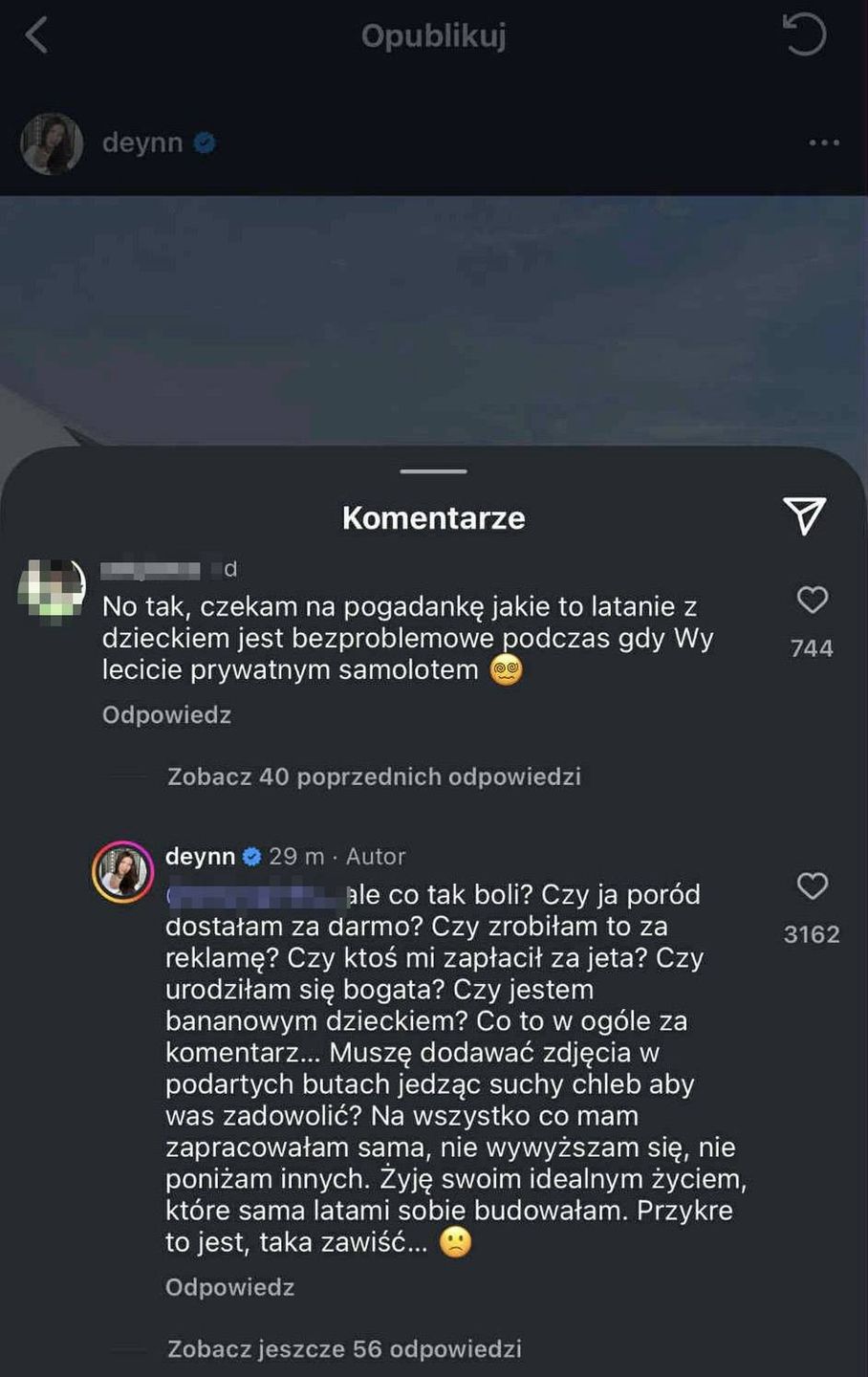 Deynn dyskutuje z internautami