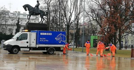 Lublin: Trwa pozimowe sprzątanie miasta