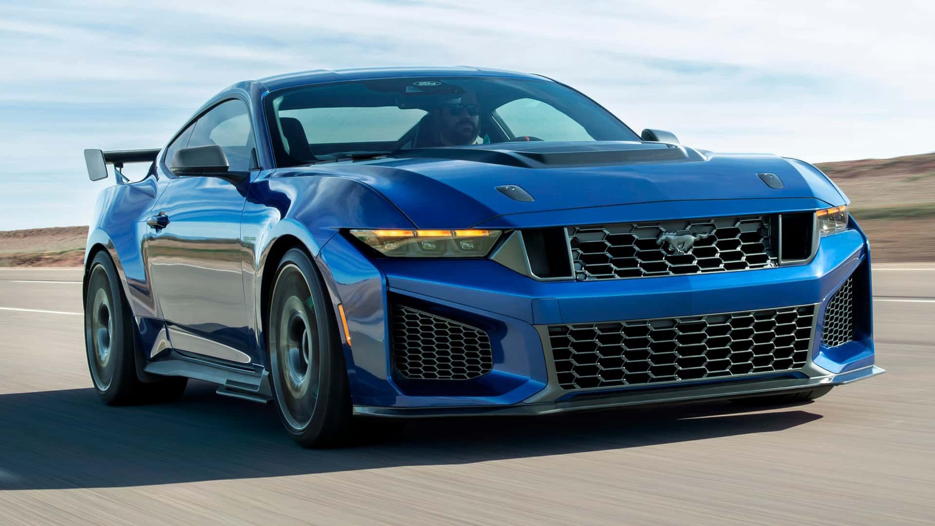 Ford Mustang Dark Horse SC