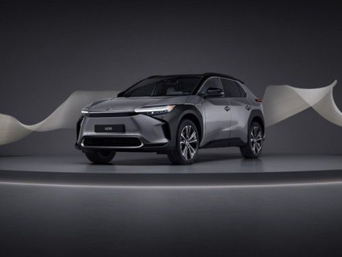 Toyota bZ4X (2021)