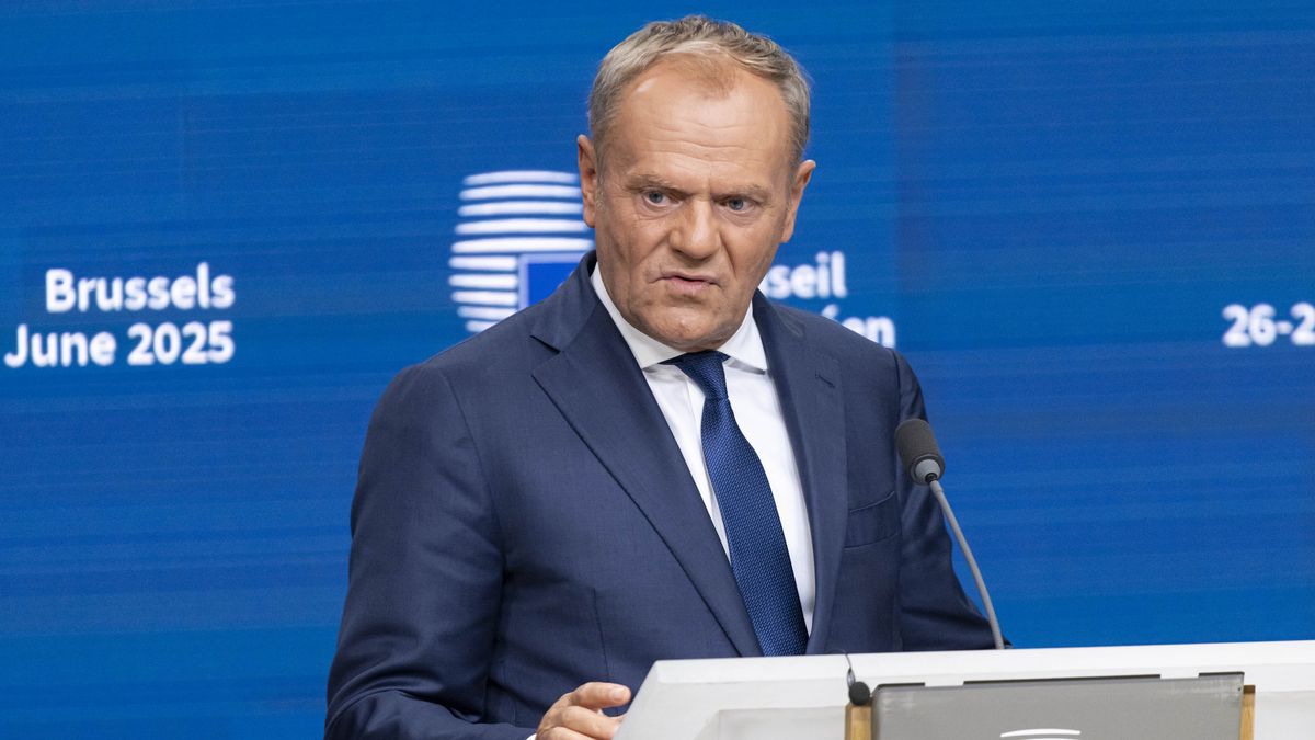 Donald Tusk Prime Minister of Poland at a joint press conference after the end of the European Council summit with the President of the European Commission and the President of the European Council, after the end of EU leaders meeting at the headquarters of the Council. Leaders discussed about the Middle East crisis, Ukraine, The invasion of Russia in Ukraine, EU in the world and competitiveness, Migration and European Defense and security, Moldova, Western Balkans and Internal Security, preparedness and hybrid activities. Brussels, Belgium on June 27, 2025 (Photo by Nicolas Economou/NurPhoto via Getty Images)