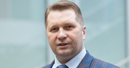 Drastyczne podwyżki cen prądu? Czarnek znalazł winnego