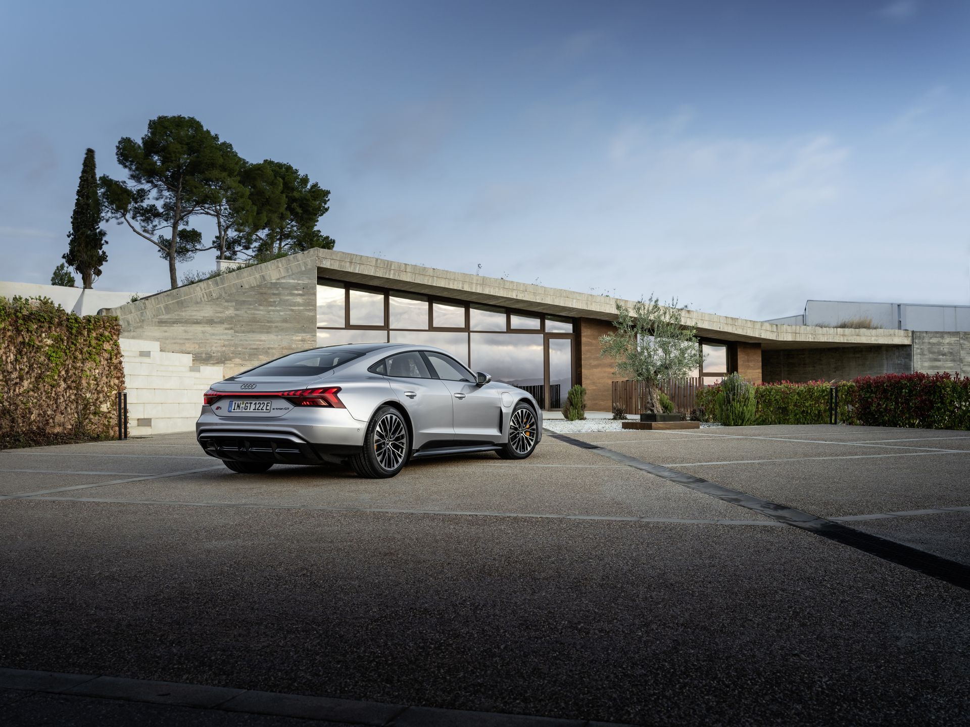 Audi e-trong GT