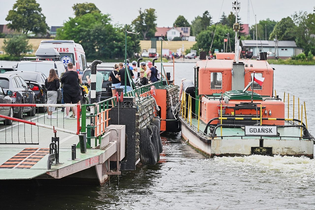 Mikoszewo: Przeprawa promowa - ukryta perła z bogatą historią