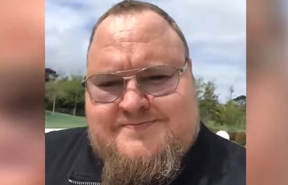 Dorobił się na piractwie internetowym. Zostanie przekazany władzom USA