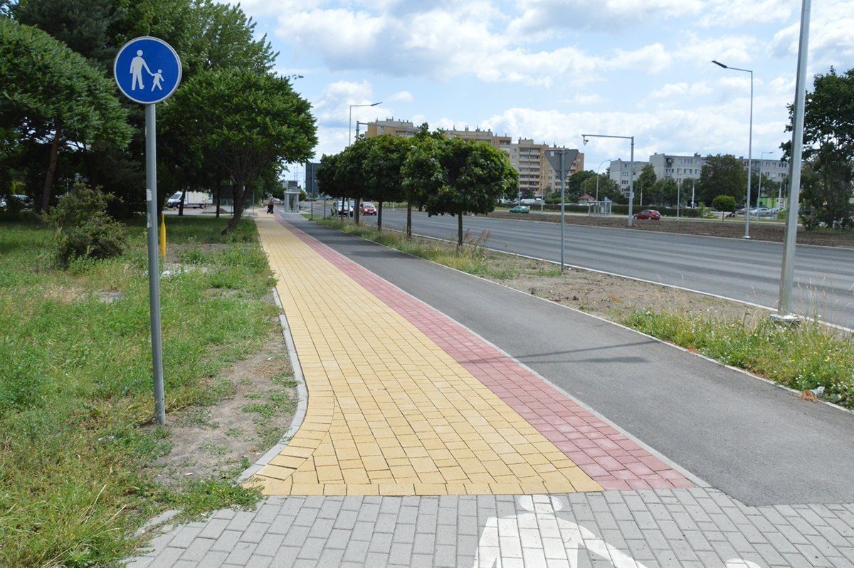 Przebudowa ponad 200-metrowego odcinka ulicy Komisji Edukacji Narodowej