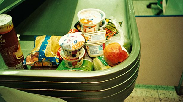 Koszyk Jarosława robi furorę na Wykopie. Co kupisz za granicą za 50 zł? 1