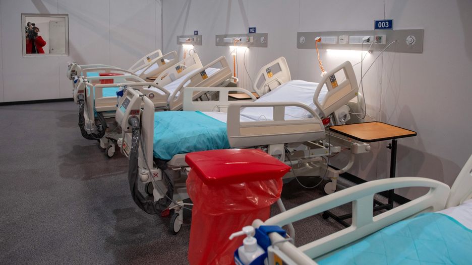 Koronawirus w Polsce. Najnowsze dane z Ministerstwa Zdrowia. Na zdjęciu: szpital tymczasowy w hali EXPO w Łodzi
