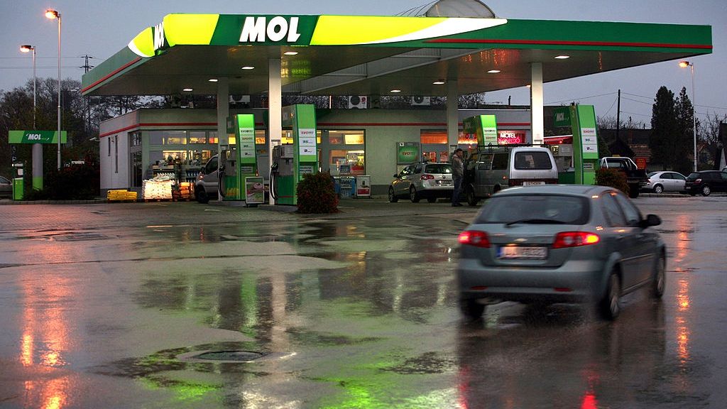 Motorists fill their vehicles at a Mol Nyrt. gas station in
HUNGARY - NOVEMBER 21:  Motorists fill their vehicles at a Mol Nyrt. gas station in Ortaharza, Hungary, on Friday, Nov. 21, 2008. Mol Nyrt., Hungary's largest oil refiner, reported a third consecutive quarterly loss on the weaker forint and as the recession cut demand for energy.  (Photo by Balint Porneczi/Bloomberg via Getty Images)
Bloomberg
ENERGY, EUROPE, OIL, PETROL, STOCK