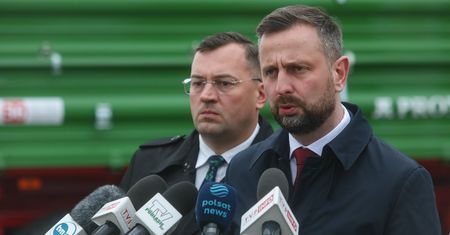 "Musimy przestawić wajchę". Alarmujące słowa szefa MON