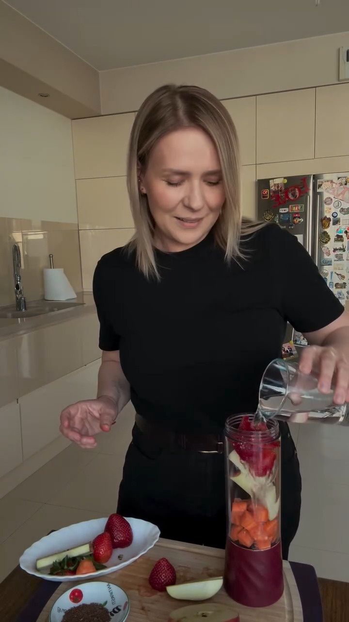 Aneta Zając pokazała, jak przygotować koktajl witaminowy