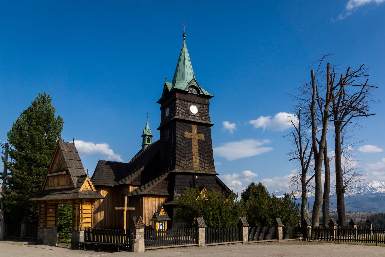 Kościół św. Anny w Zębie 