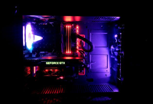 Chieftronic G1 - podświetlenie RGB LED