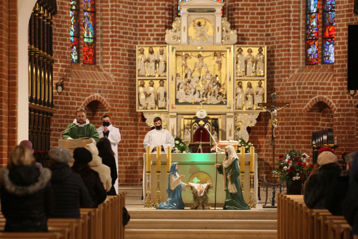 Gorzów Wielkopolski. W katedrze odbywają się pierwsze msze od czasu pożaru