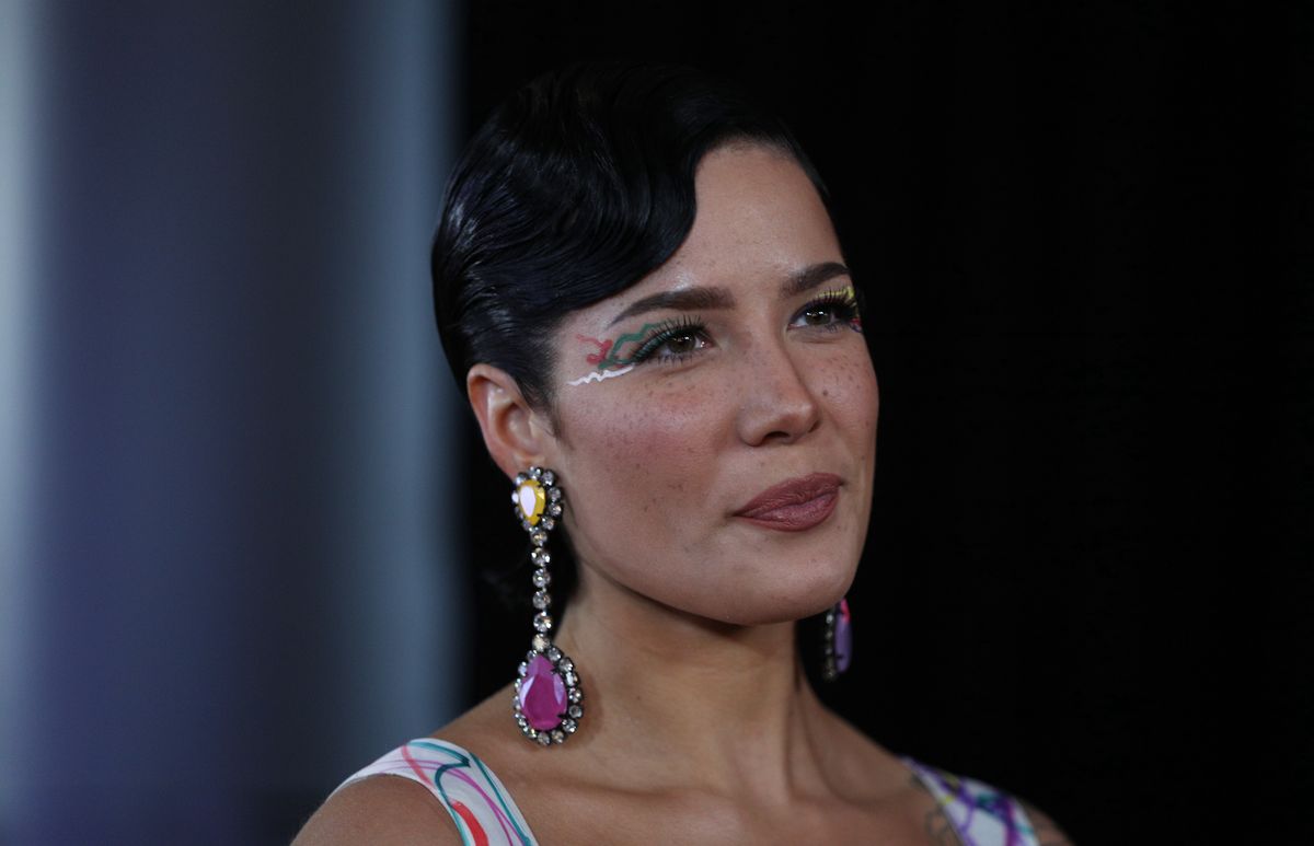 SYDNEY, AUSTRALIA - NOVEMBER 27: Halsey arrives for the 33rd Annual ARIA Awards 2019 at The Star on November 27, 2019 in Sydney, Australia. (Photo by Don Arnold/WireImage)