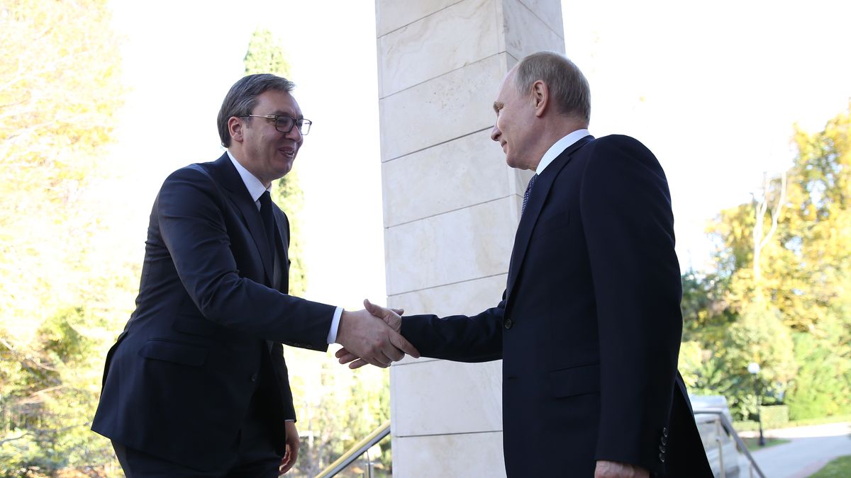 Aleksandar Vuczić i Władimir Putin podczas spotkania