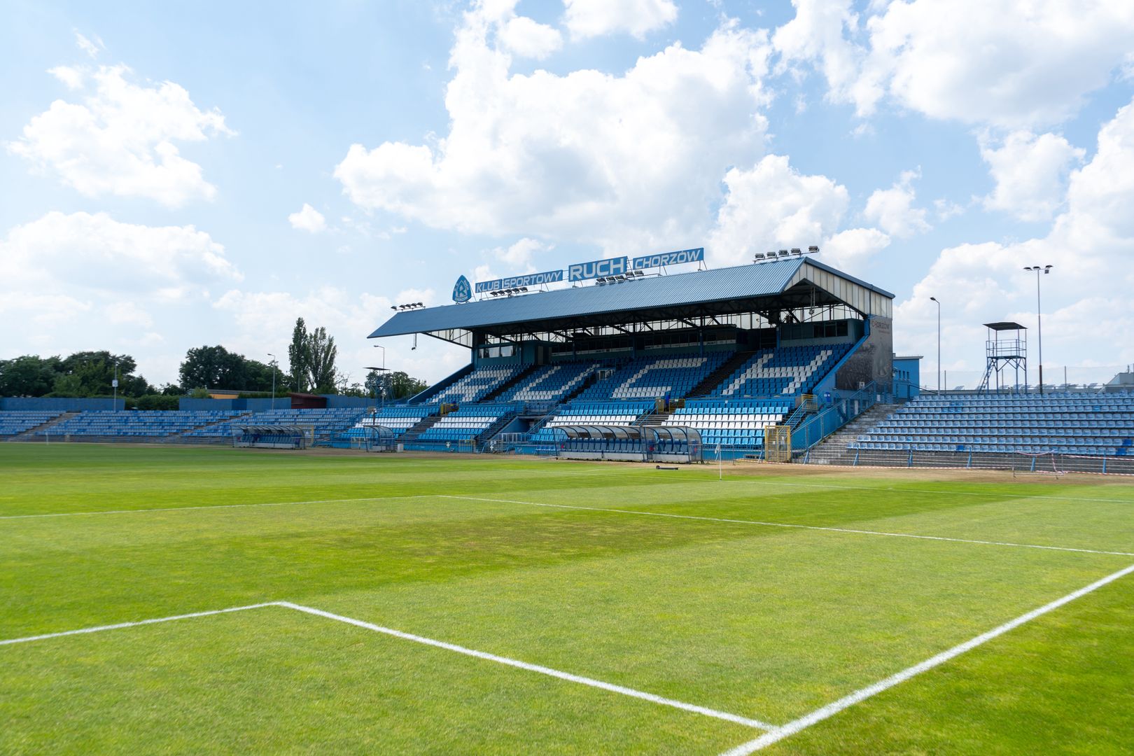 ruch, chorzow, stadium, stadion, ruchu, chorzów, arena, venue, football, field, soccer, pitch, team, the blues, game, goal, grass, club, sport, sports, stand, bleacher, bleachers, blues, building, empty, event, green, ground, hks, home, ks, league, logo, match, metropolitan, municipal, niebiescy, play, poland, polish, ball, seat, seating, seats, cicha street, turf, batory, district