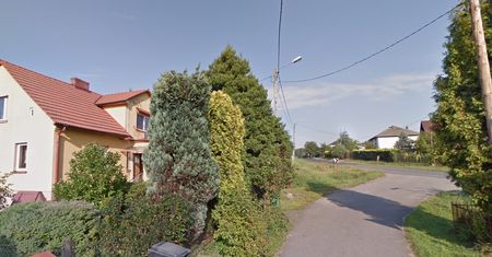 Tragiczny wypadek pod Bielsko-Białą. Nie żyje 15-miesięczne dziecko